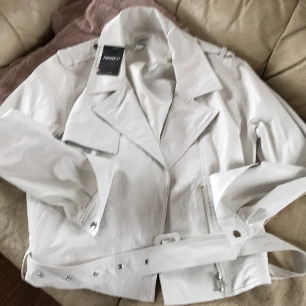Forever 21 white faux leather motto jacket. Sz L